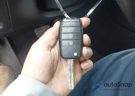 2017 Kia Sportage Lx z USA, uszkodzony, nr VIN KNDPM3AC5H7294480